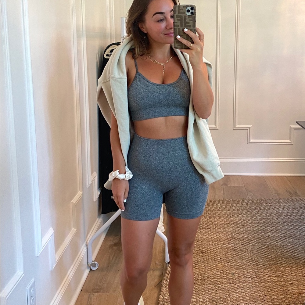 Amazon workout set
